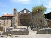 Разрушенная церковь в Несебре