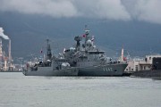 Два корабля НАТО ВМФ Турции в порту Новроссийска