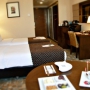  Midtown Hotel: Suite room