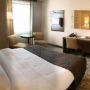  Midtown Hotel: Suite room