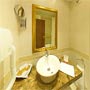Отель Сплендид Романс / Splendid Romance: Ванная комната
